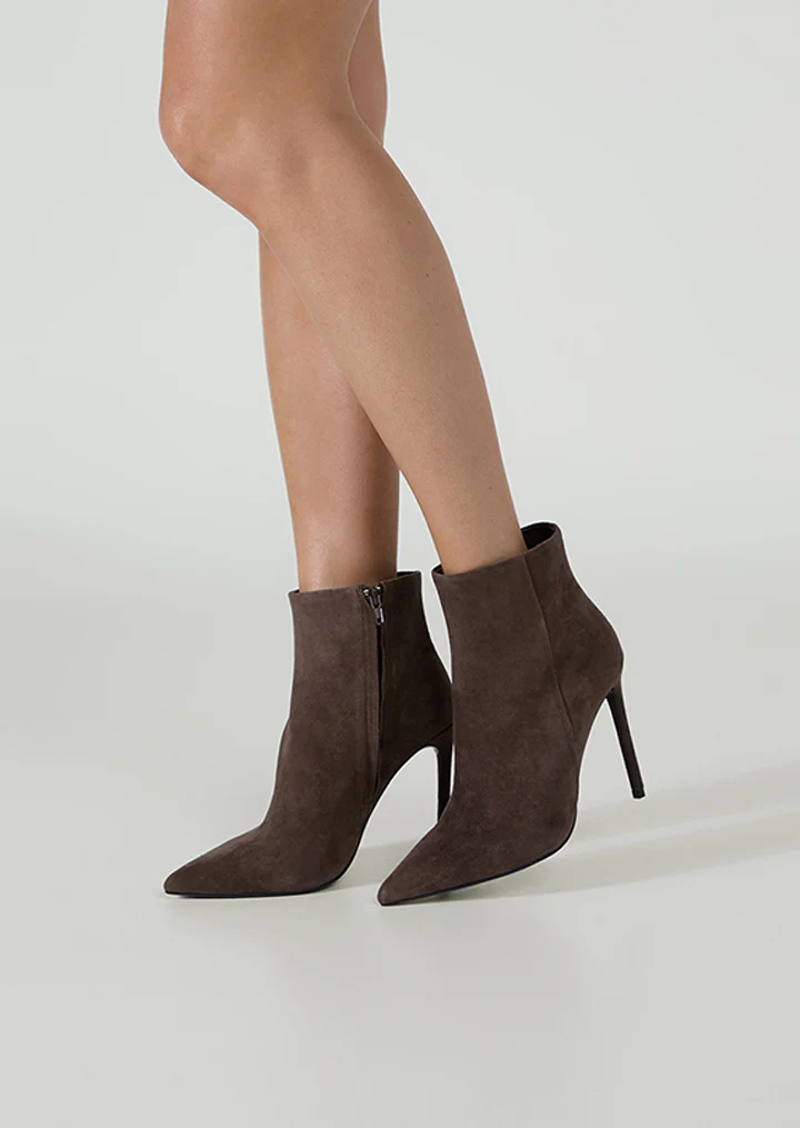 Amar Espresso Suede - Image 2