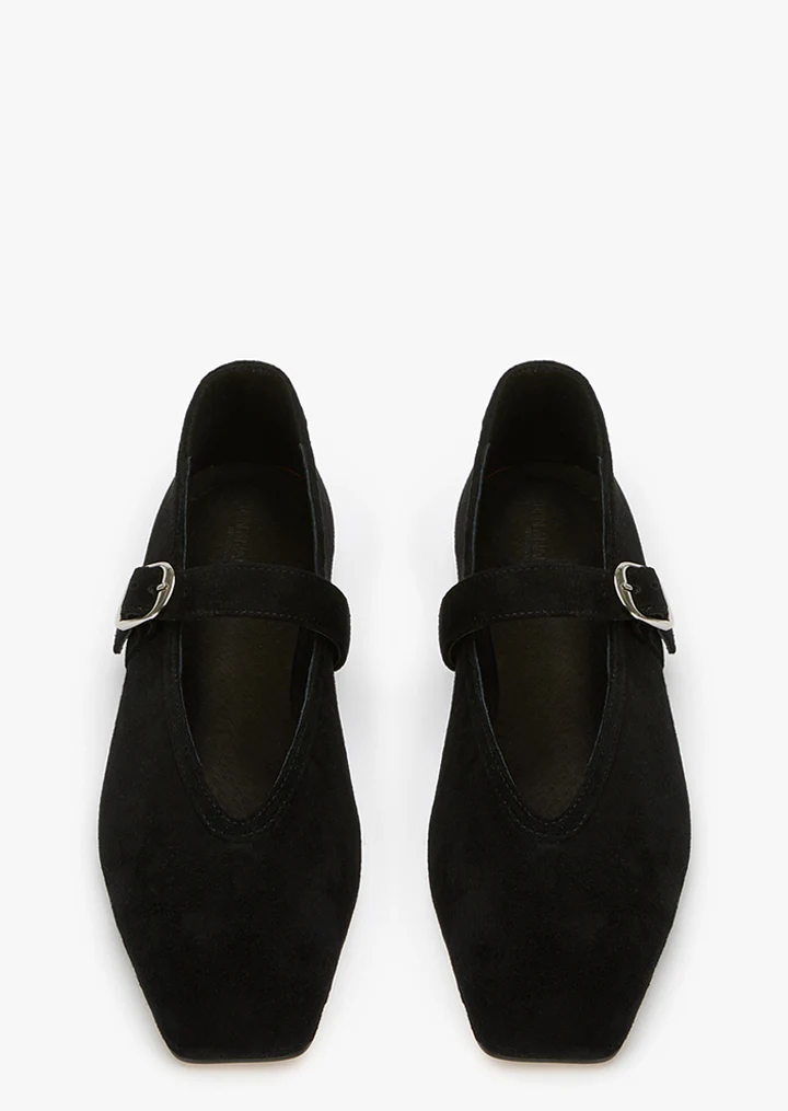 Bobbi Black Suede - Image 3