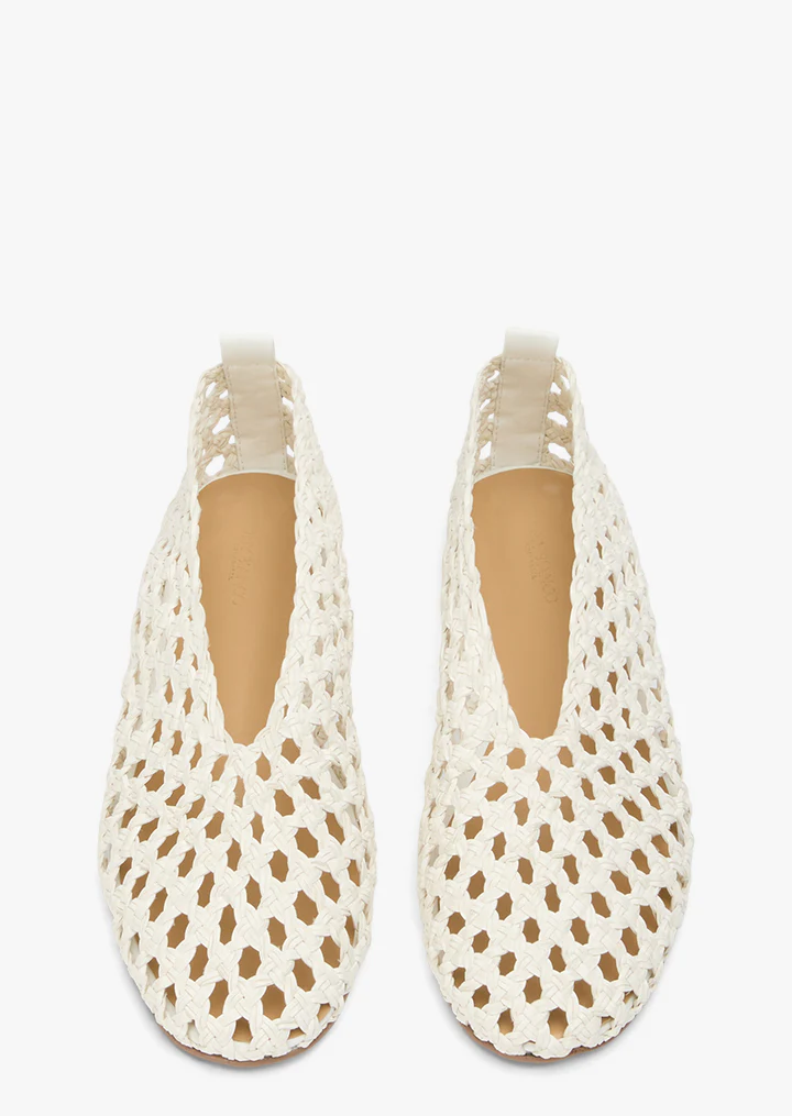 Cheeky White Weave - Image 2
