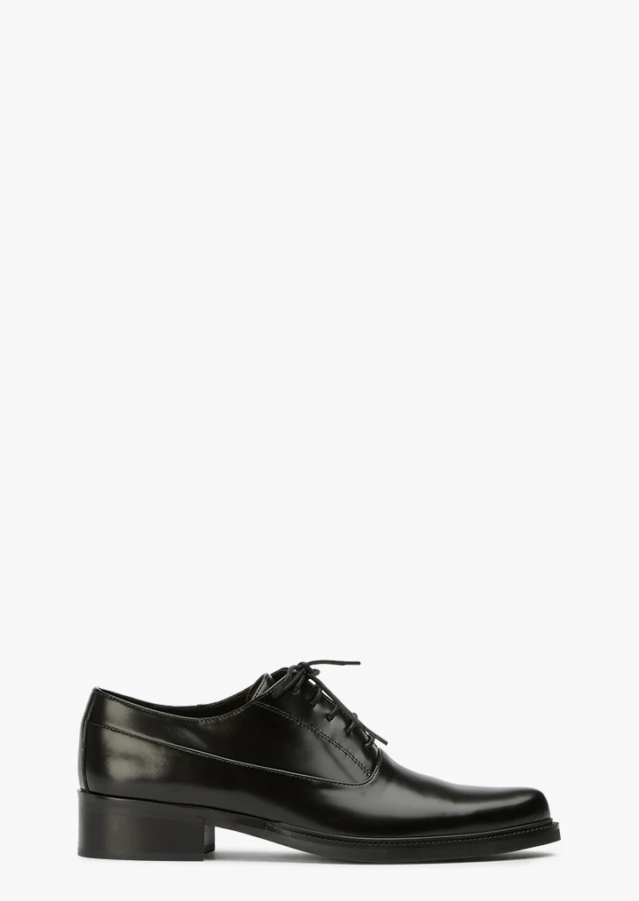 Dani Black Hi Shine