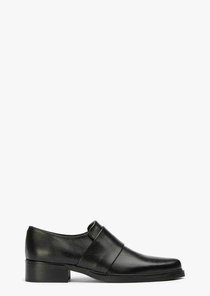Demmar Black Como