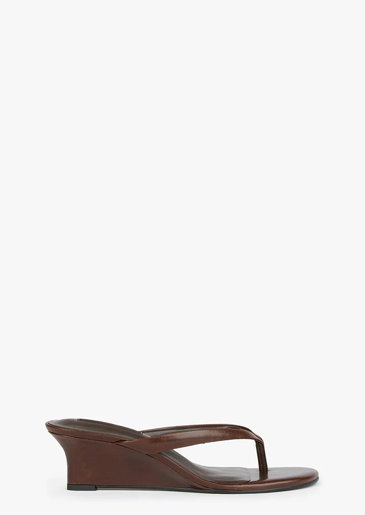 Edgy Choc Vintage