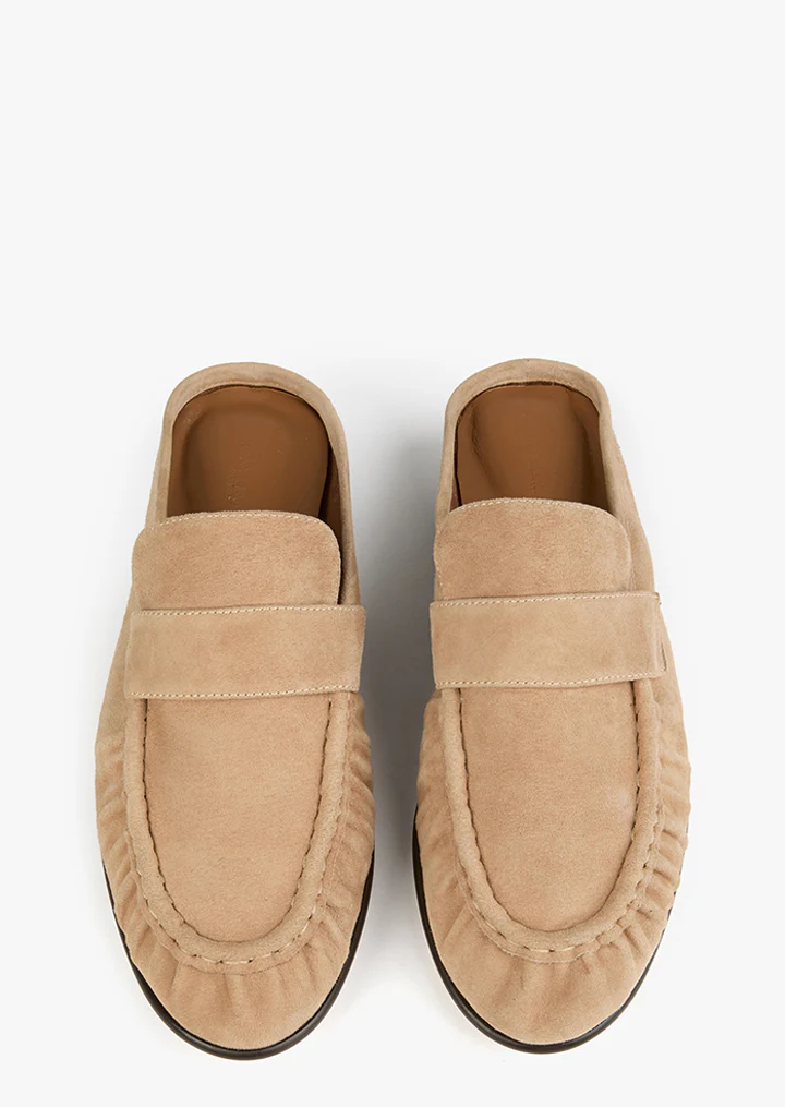 Glacier Wheat Suede - Image 3