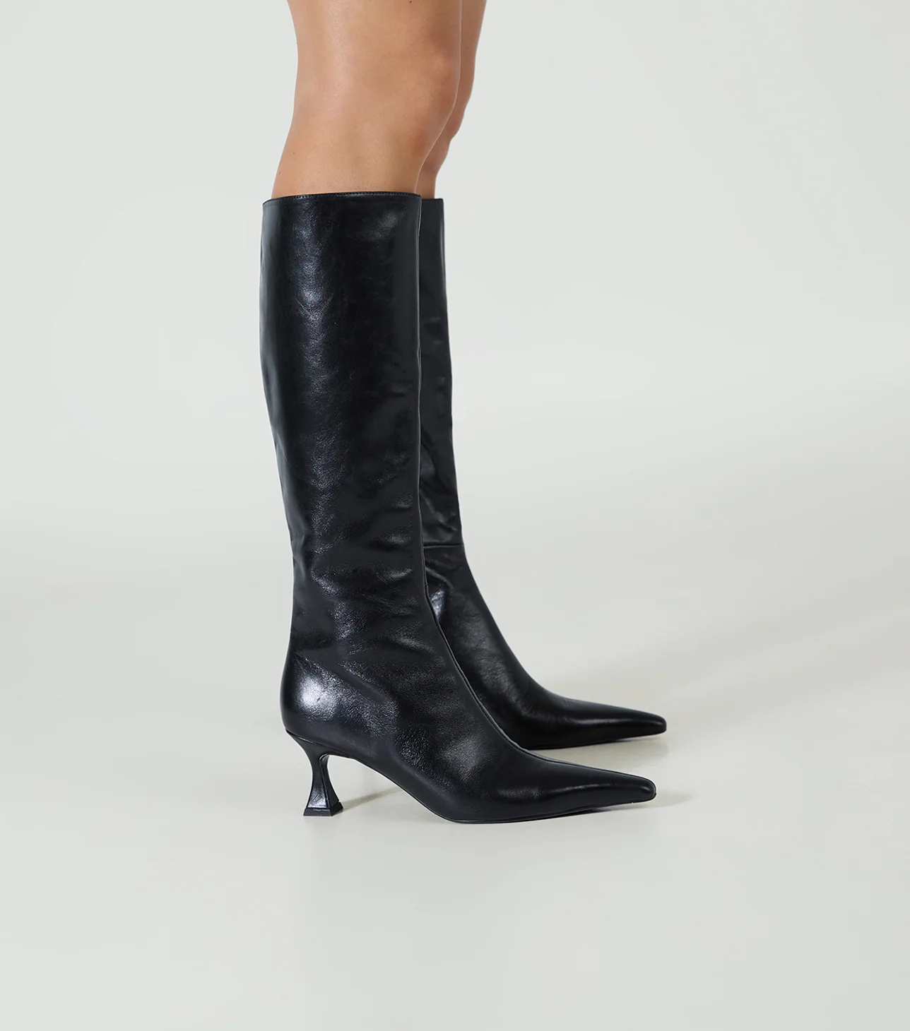 Jaq Black Vintage - Image 5