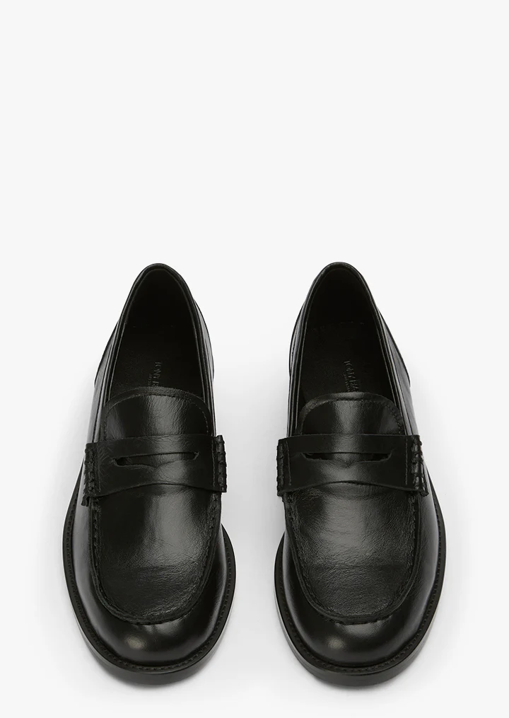 Luxury Black Venice - Image 3