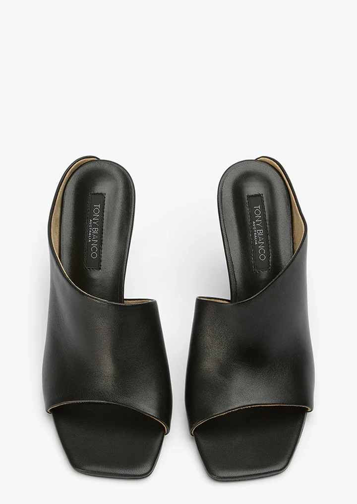 Model Black Nappa - Image 3