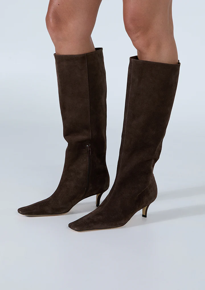 Zuri Espresso Suede - Image 3