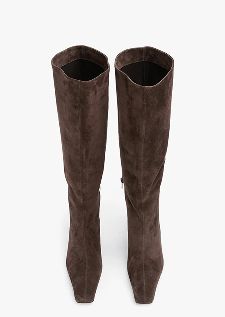 Zuri Espresso Suede - Image 4
